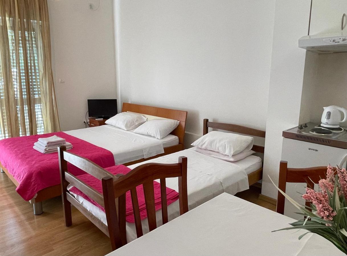 Apartments Milano Herceg Novi Ngoại thất bức ảnh